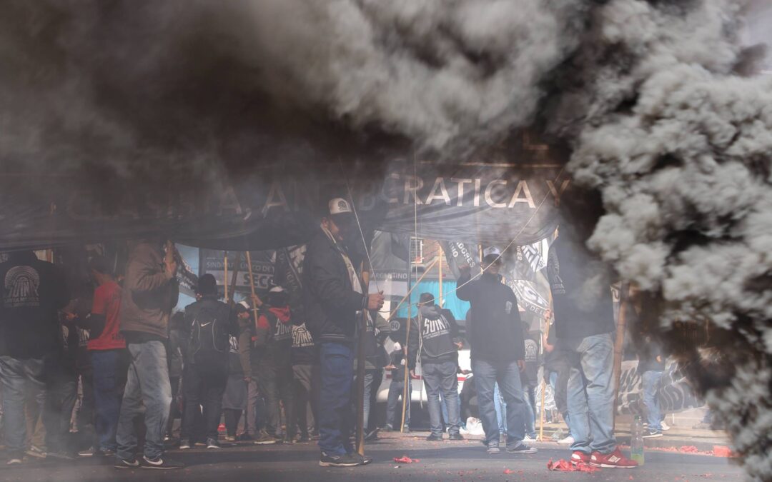 Humo negro en el Neumático