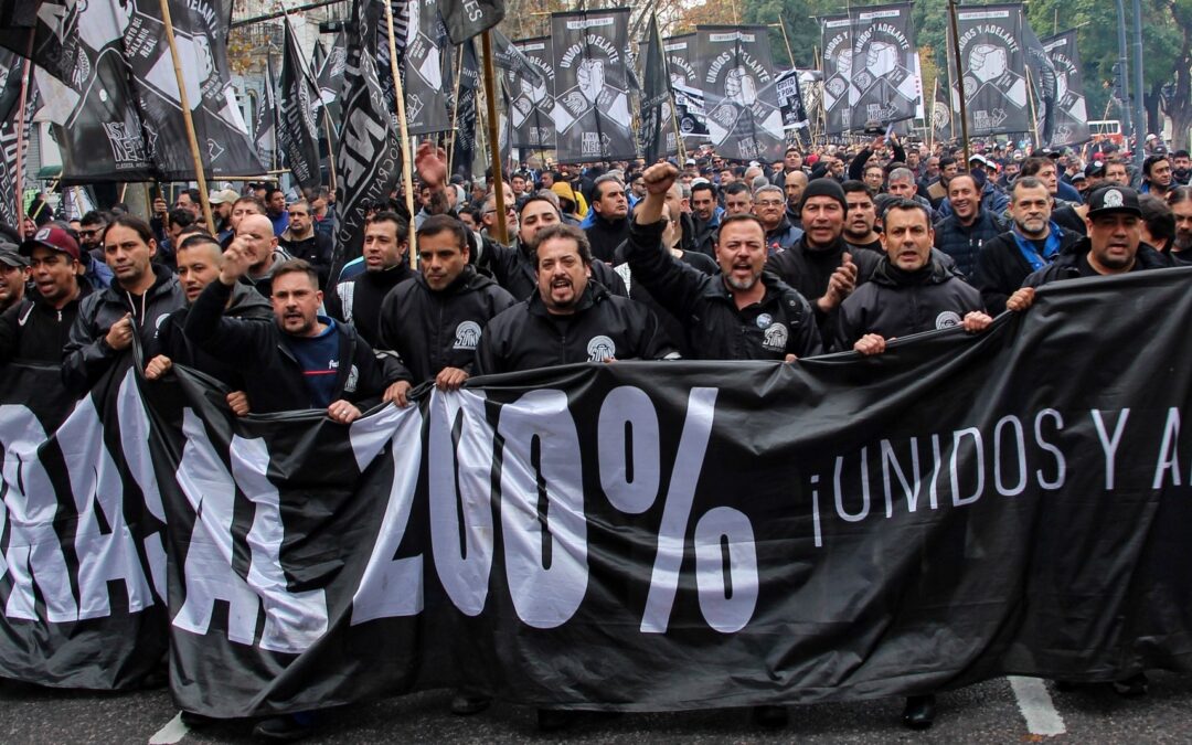 SUTNA cedió en la pelea por las horas extras al 200% y se firmó la paritaria del neumático