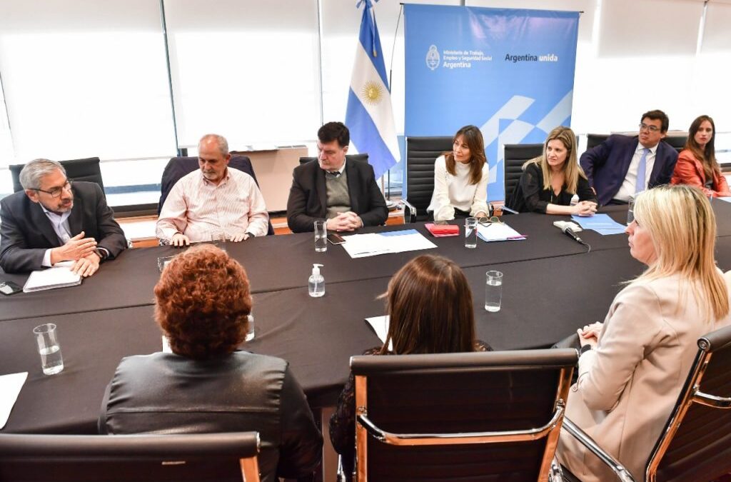 Alimentación firmó un protocolo de actuación para casos de violencia y acoso en el ámbito laboral