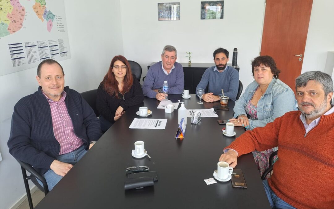 Gremios bonaerenses iniciarán nuevas acciones para impulsar el pase de trabajadores a la Carrera Profesional