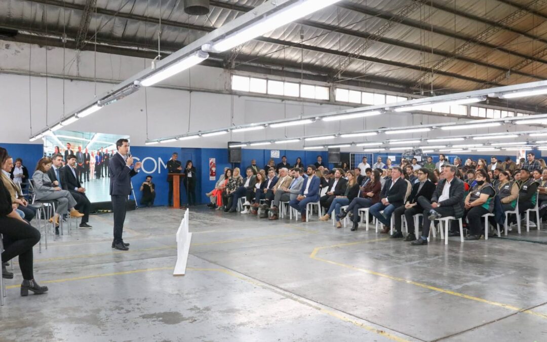 En La Rioja se inauguró una fábrica textil que generará 300 puestos de trabajo