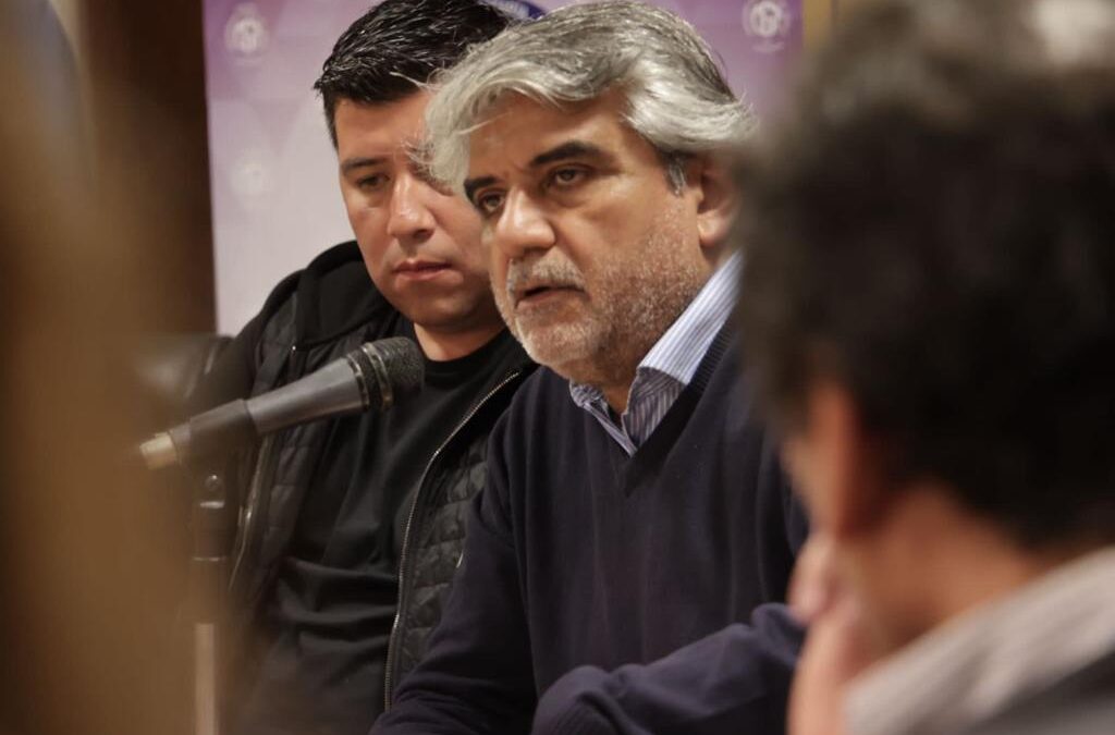 Correa salió a diferenciarse de Olmos y bancó el reclamo del 131% de aumento de Moyano: «Es un derecho y un ejercicio legítimo»