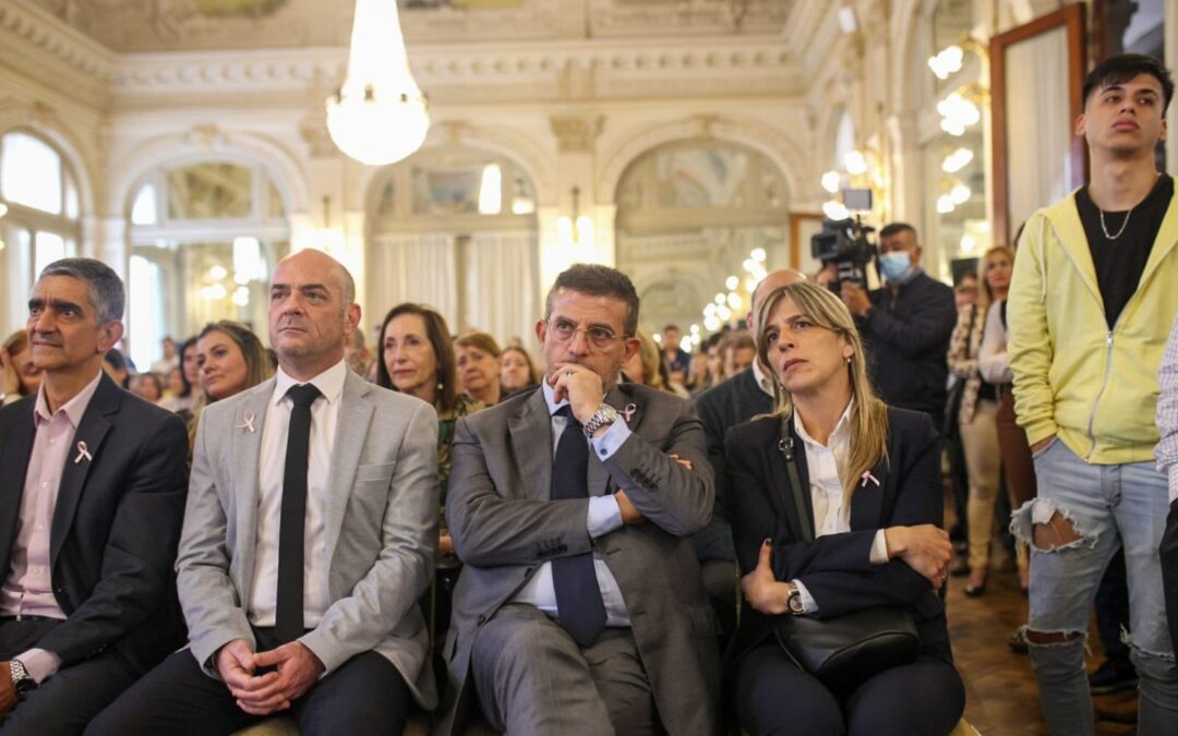 El diputado de extracción sindical Carlos Cisneros votó en contra de aplicar el impuesto a las Ganancias a los trabajadores judiciales: «Hay que igualar para arriba»