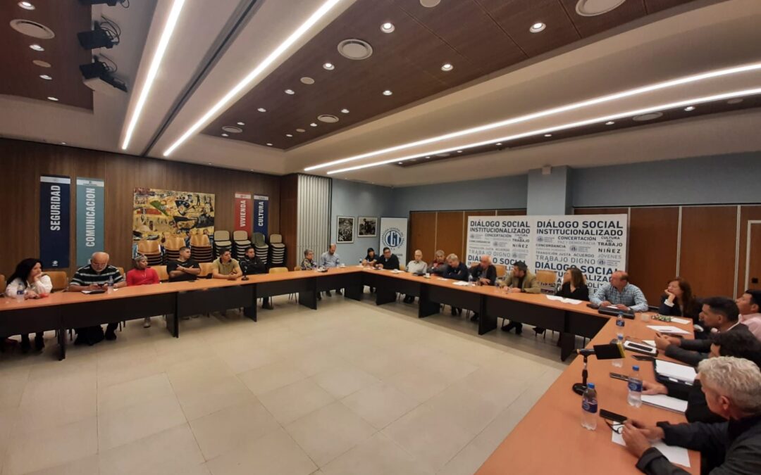 CGT, CTA y CTA-A desarrollaron una jornada sobre las cadenas globales de producción