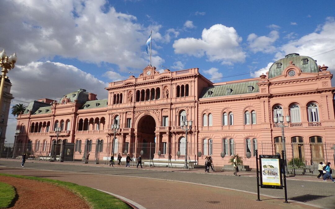 Reclaman estabilidad laboral para los 11 mil pases a planta permanente en el Estado