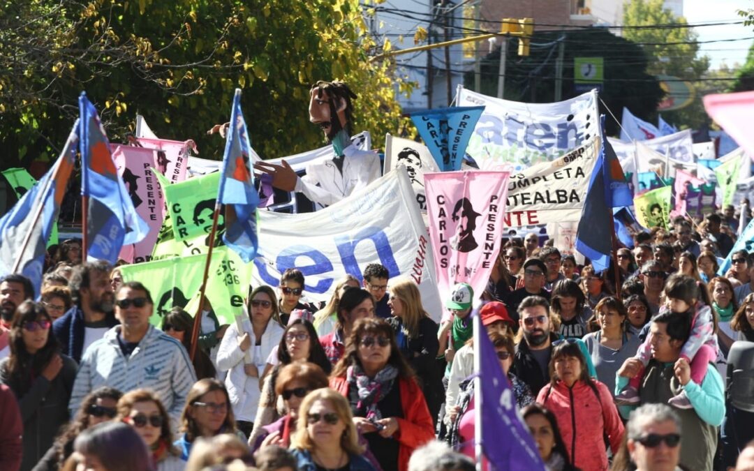 Docentes y estatales pararán en Neuquén contra el impuesto a las Ganancias