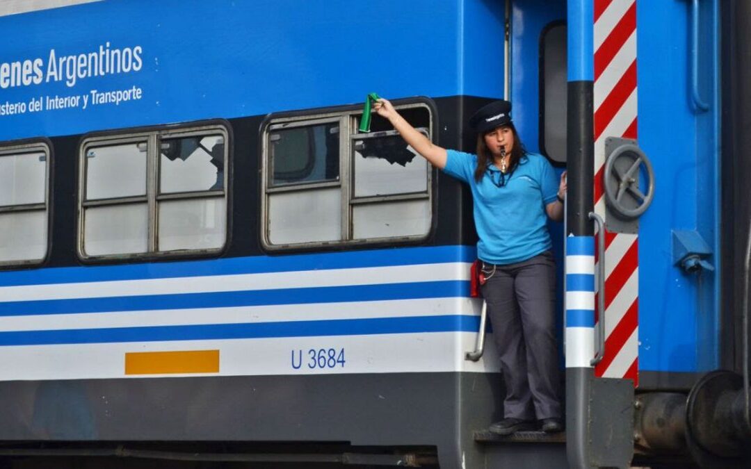 CON BONO Y OTRAS MEJORAS, FERROVIARIOS CERRARON PARITARIAS CON EMPRESAS PRIVADAS
