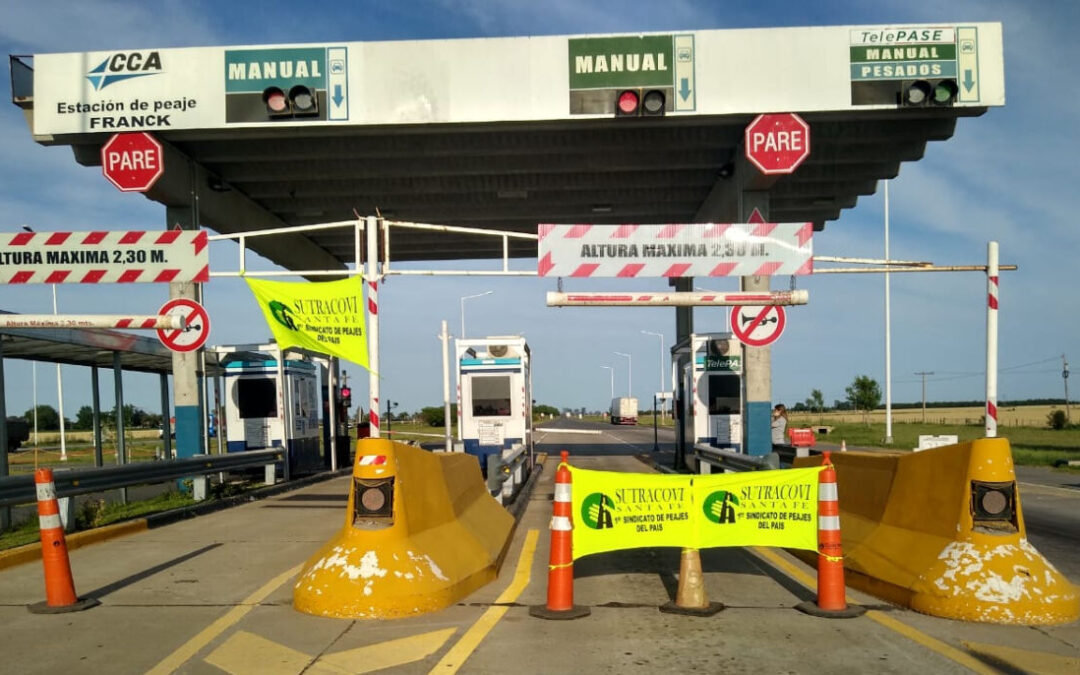 Trabajadores del peaje lanzaron un paro con levantamiento de barreras en rutas nacionales