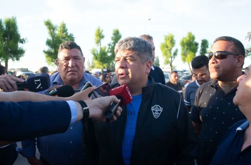 Pablo Moyano insistió en que el Gobierno «debe dar una suma fija» y aseguró que «la alegría va aparecer cuando empiece a bajar la inflación»