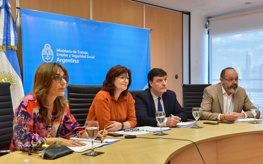 Consejo del Salario: Acordaron un aumento del 20% del salario mínimo en cuatro tramos