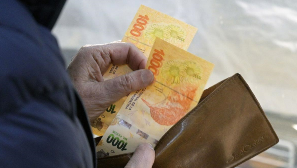 CONSEJO DEL SALARIO: EL MÍNIMO, VITAL Y MÓVIL SUBIRÁ UN 20% Y LLEGARÁ A $69.500 EN MARZO