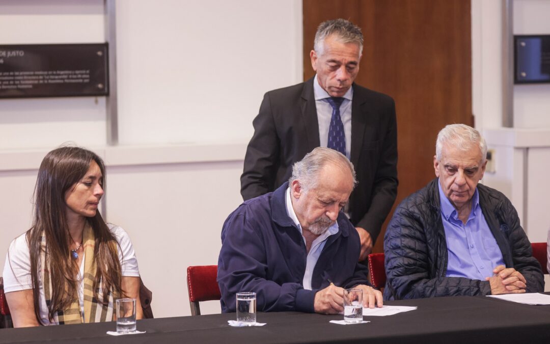 Yasky: “Hay que seguir recuperando el salario mínimo vital y móvil”