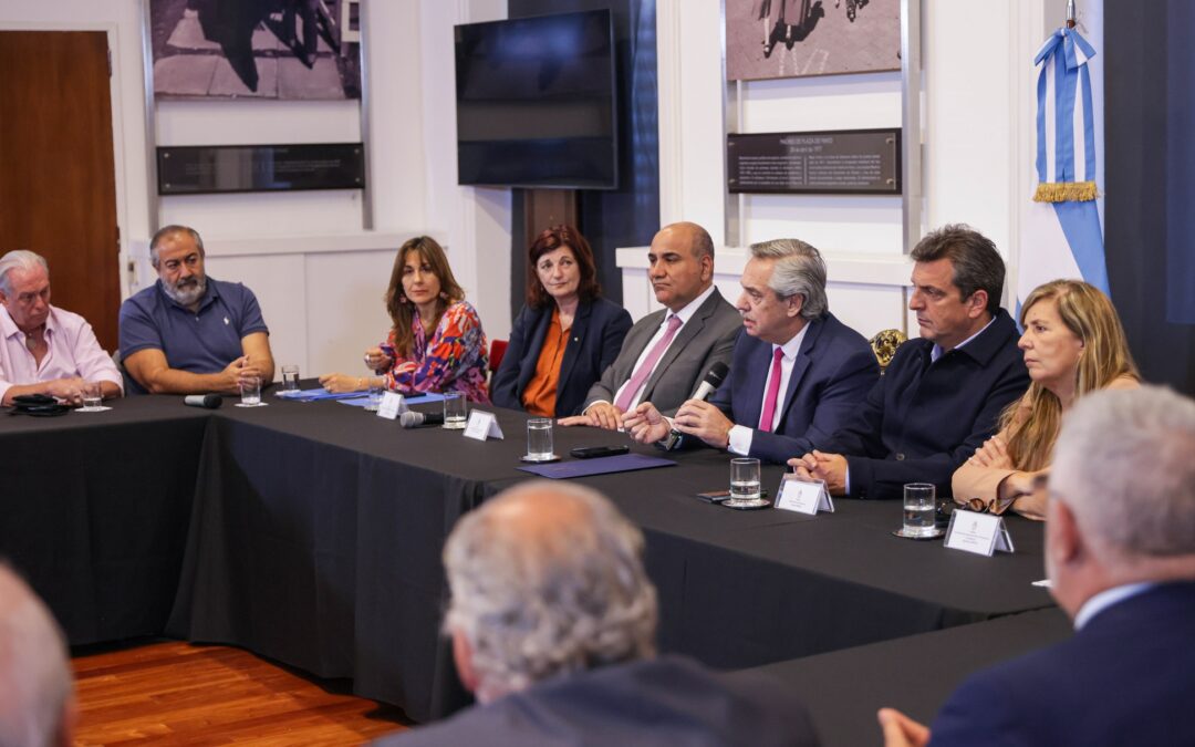 El gobierno destacó la suba anual del 110,5% en el salario mínimo