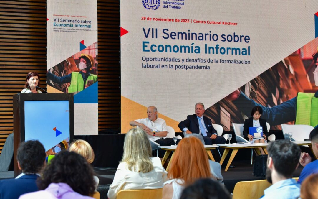 «Es imposible abordar exitosamente la desocupación y la informalidad sin un proyecto político de desarrollo», afirmó «Kelly» Olmos