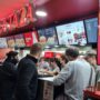 Pasteleros activó la revisión salarial de servicios rápidos y cerró paritarias por un 103% anual