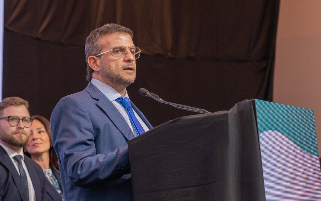 Cisneros habilitó un equipo de abogados para que asesore sin cargo a damnificados por los cortes de luz