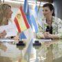 JUNTO A LA VICEPRESIDENTA DE ESPAÑA, KELLY OLMOS DESTACÓ LOS DERECHOS LABORALES Y LA AGREMIACIÓN