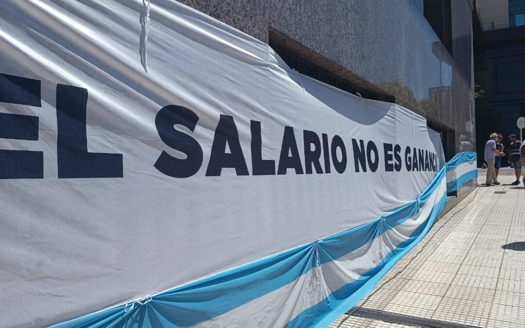 La Mesa Sindical «El Salario no es Ganancia» que reúne más de medio centenar de gremios le plantó una radio abierta a Massa por la eximición del tributo sobre los haberes