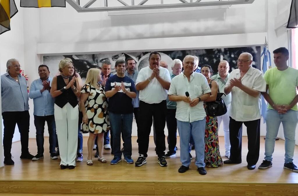 Acompañados de Corach y Ruckauf, las 62 Organizaciones sumaron nuevos gremios, cerraron el año y criticaron a Alberto: «Un gobierno ‘peronista’ se va con un 50% de pobres y casi 100% de inflación»