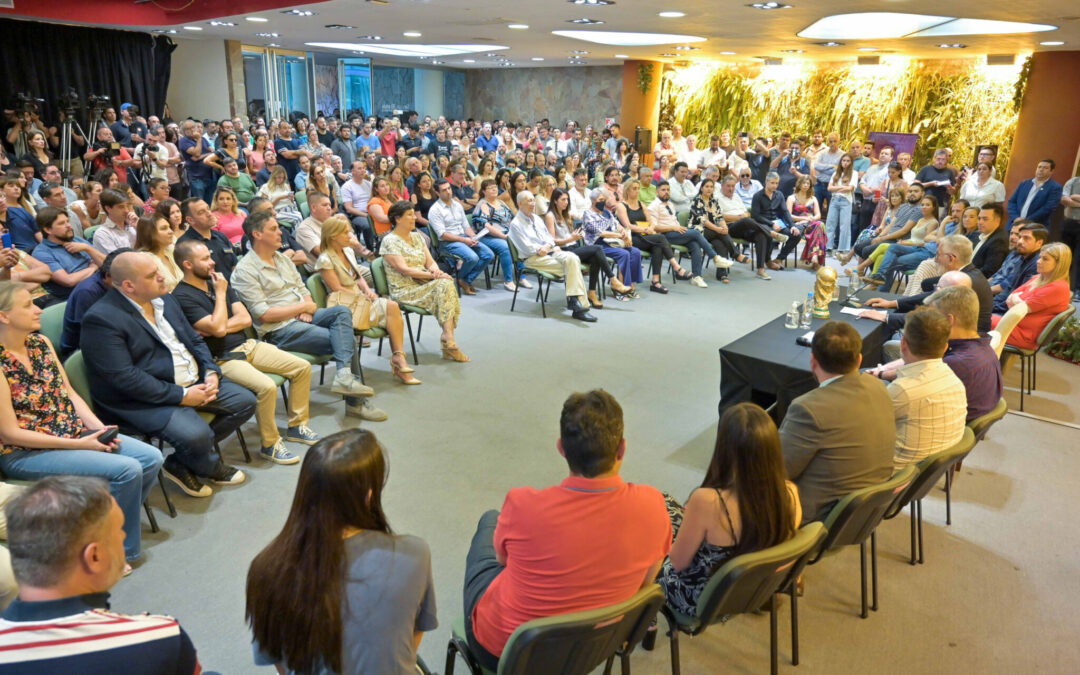San Luis anunció nuevos aumentos salariales y un bono de 40 mil pesos