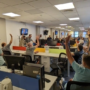 El Grupo Clarín castigó con brutales descuentos a trabajadores de Olé con reclamos salariales, incluso a una embarazada