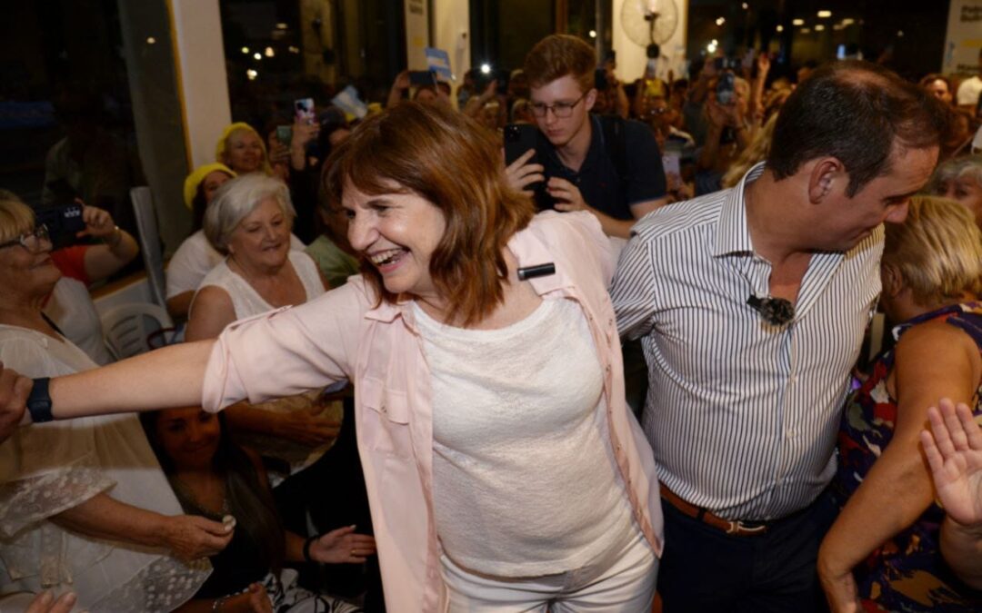 Bullrich los calificó de «patoteros» y reavivó su pelea con los Moyano para mostrarse como el ala dura de la oposición