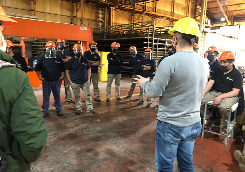 Anuncian un bono de $24.000 para los trabajadores de la industria del plástico