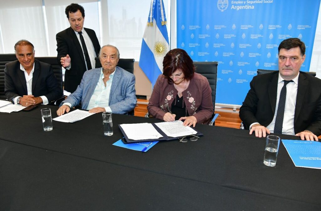 Trabajo publicó el acuerdo de la Federación de Comercio para la revisión salarial de enero