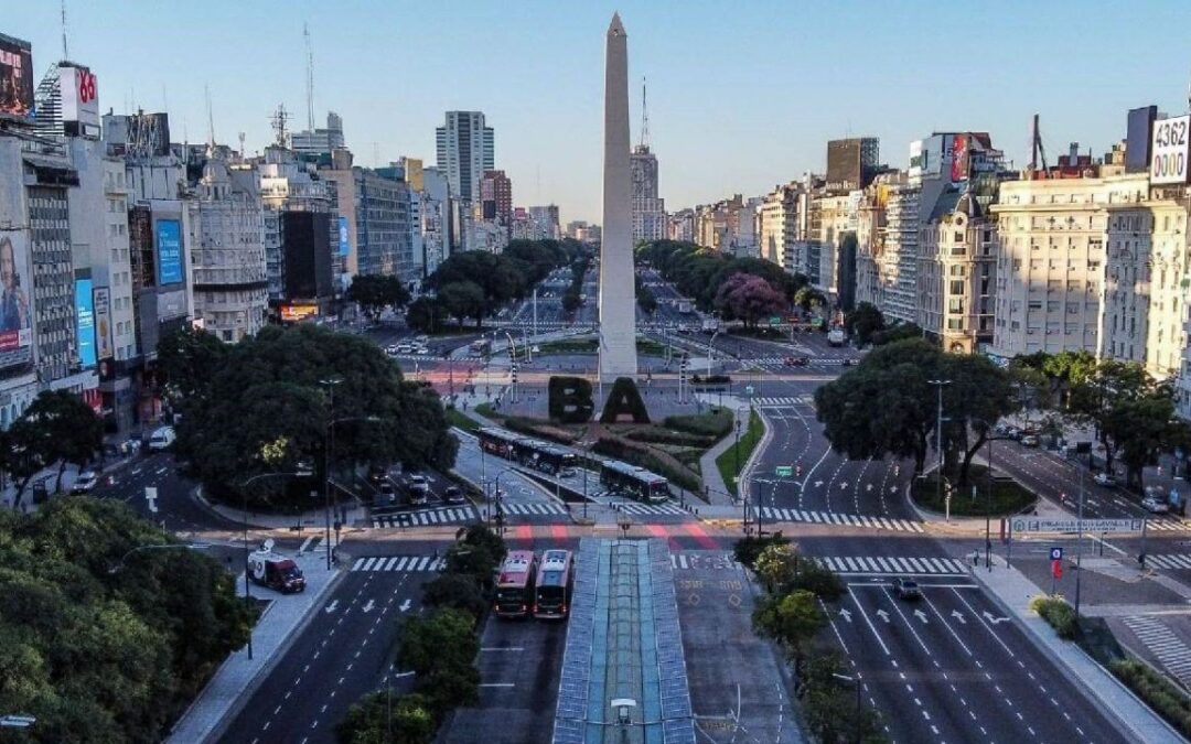 En la Ciudad de Buenos Aires, un trabajadores necesita ingresos por más de 163 mil pesos para no ser pobre