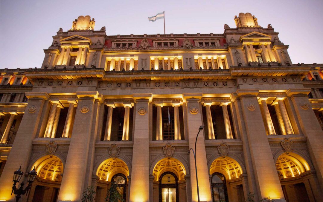 Asuntos legislativos: El equilibrio y la independencia de los poderes