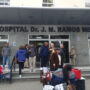 Denuncian que los familiares de los enfermos tienen que llevar ventiladores a las salas por la falta de refrigeración en el Hospital Ramos Mejía
