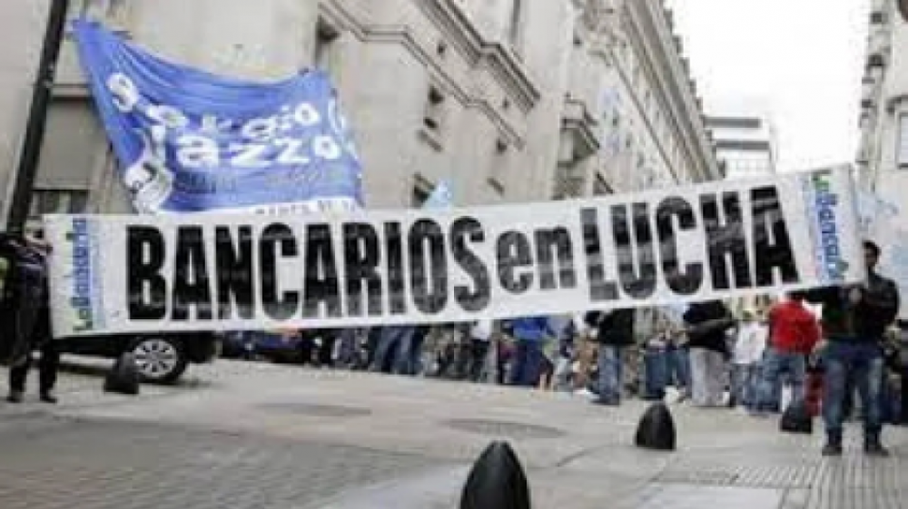 La Asociación Bancaria anunció un paro nacional de 24 horas para este mes