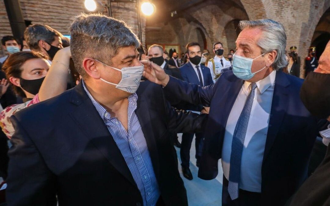 Aunque todavía no hubo confirmación oficial, el triunvirato de la CGT y cada CTA esperan tener su silla en la mesa política del Frente de Todos