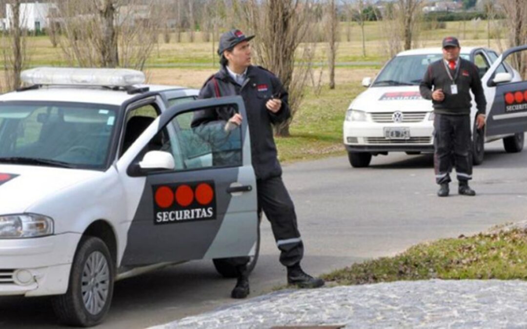 Seguridad privada: La multinacional Securitas le debe el bono a los vigiladores y hay tensión