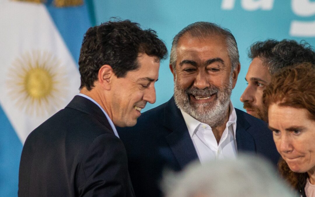 La CGT entre el almuerzo de Barrionuevo, la Mesa Política del Frente de Todos y las fotos