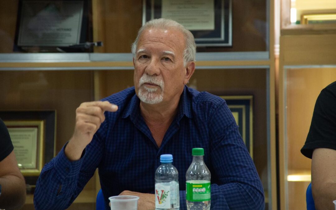 Plaini insistió en la candidatura de CFK y dijo que la persiguen porque es «la única que confronta con los verdaderos poderes que son hoy los sectores económicos y de finanzas»