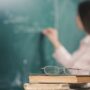 Arden las paritarias docentes: gremios analizan ofertas y hay dudas sobre el inicio de las clases en varias provincias