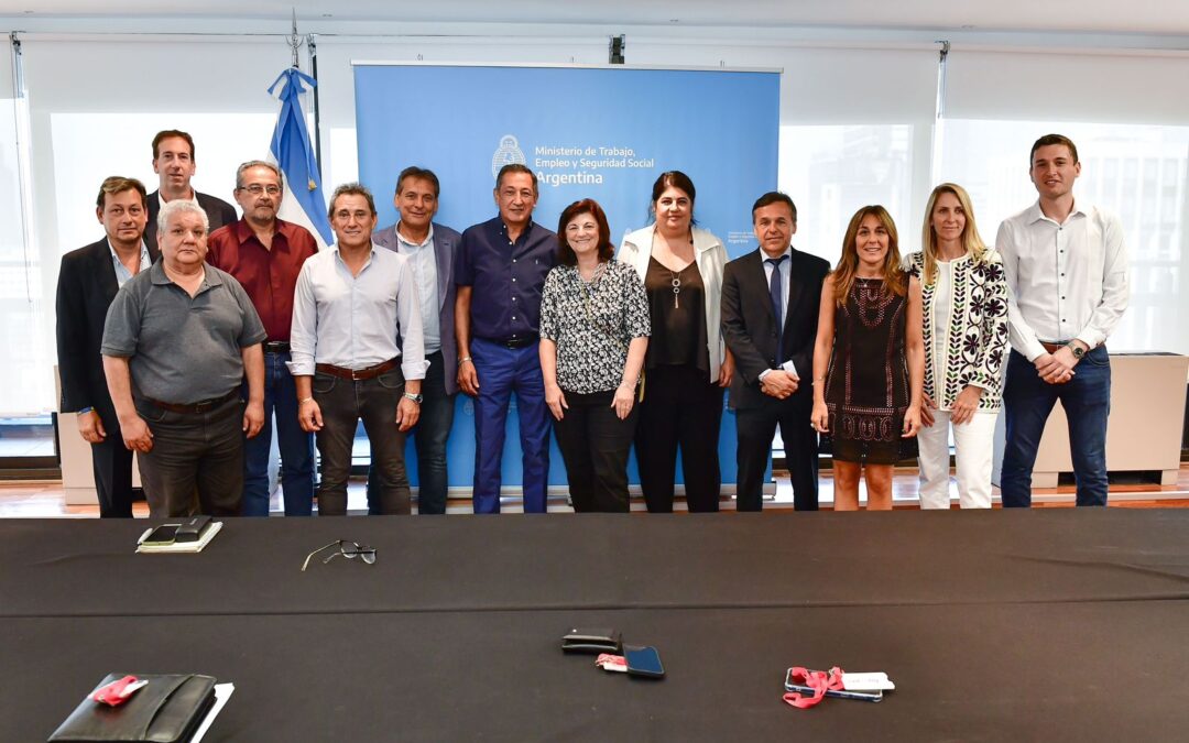 Los ferroviarios cerraron un aumento del 99% y ya preparan la nueva paritaria