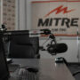 Trabajadores de radios privadas realizan retención de tareas en demandas de mejoras salariales