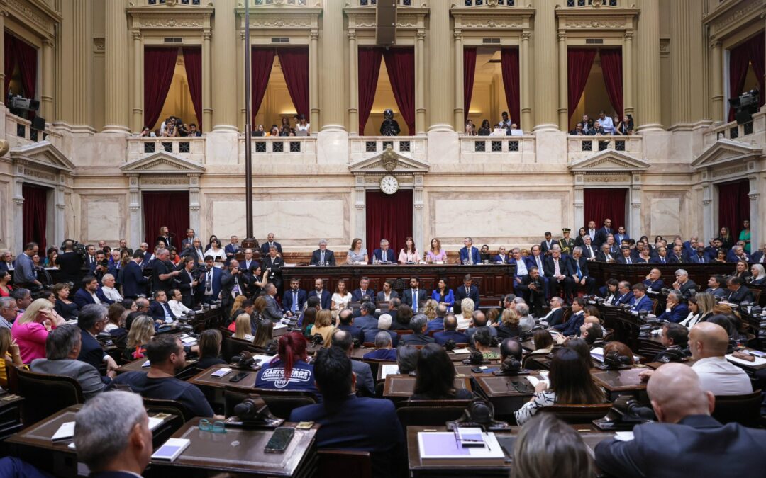 Romero, el titular de UDA, celebró el anuncio de Alberto de enviar un proyecto para expandir inversión educativa del 6 al 8% del PBI