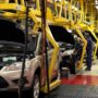 La fabricación de automotriz de febrero aumentó 23% y las exportaciones casi un 20%