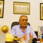 Carlos Acuña: «Cuando hay un gobierno peronista que atiende las necesidades del pueblo, con los bombardeos que realizan los sectores más concentrados es imposible que nos pueda ir bien»