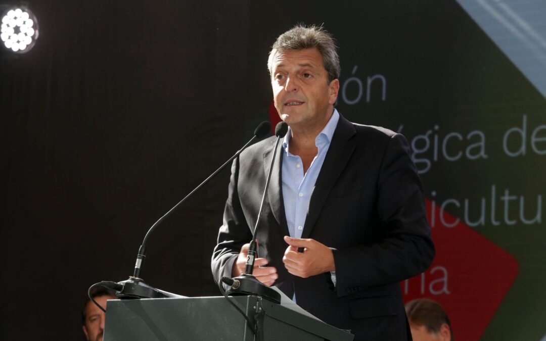 Massa anunció que habrá dólar diferencial y financiamiento para que el sector vitivinícola sostenga el empleo