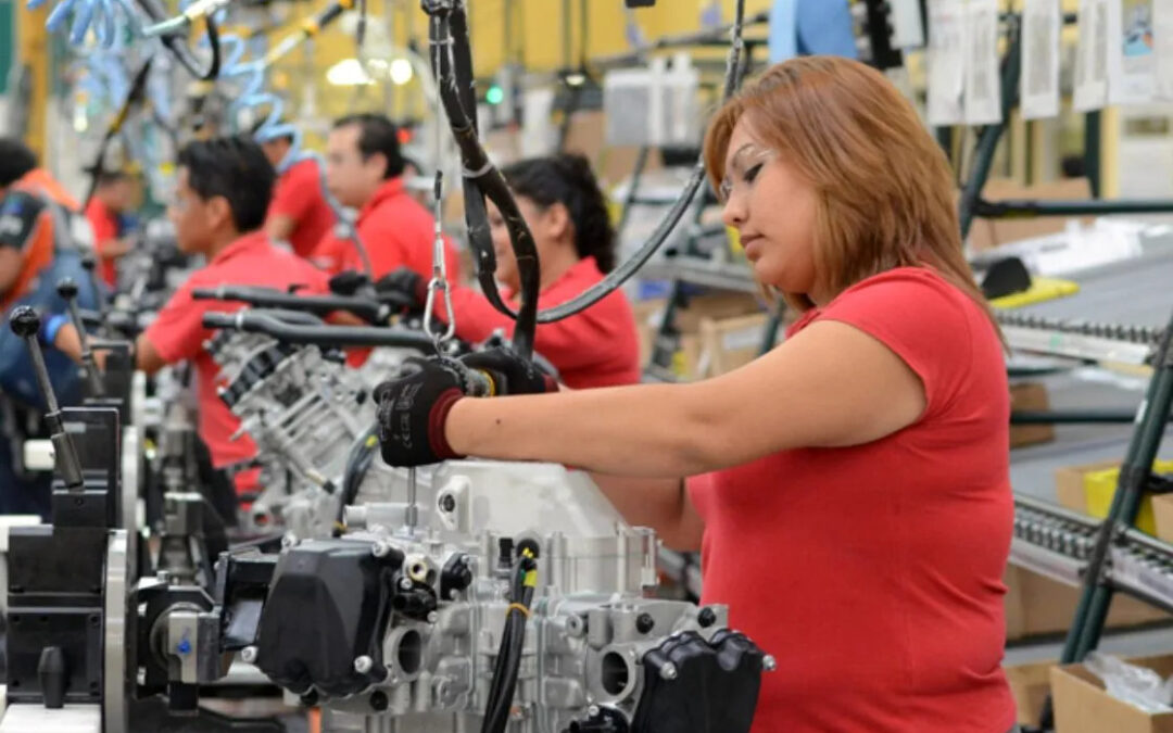 8M: Las mujeres siguen teniendo «muchas más dificultades» para encontrar trabajo que los hombres, según la OIT