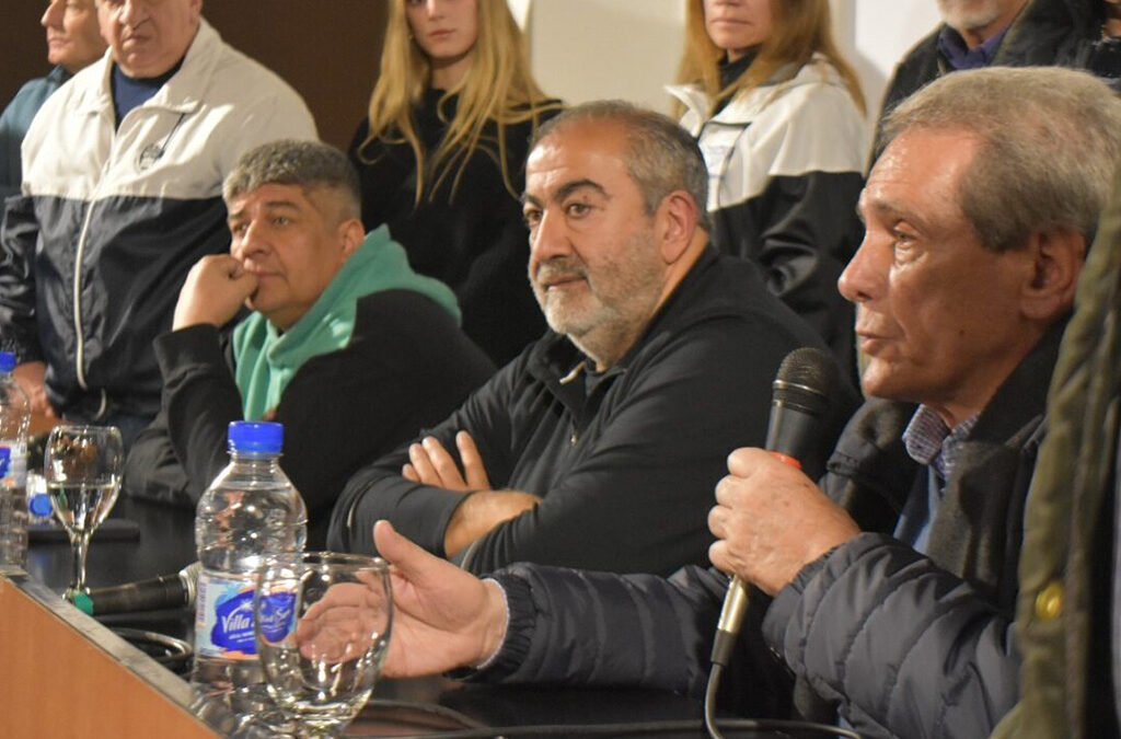 Arde la interna de CGT tras la firma del nuevo salario mínimo