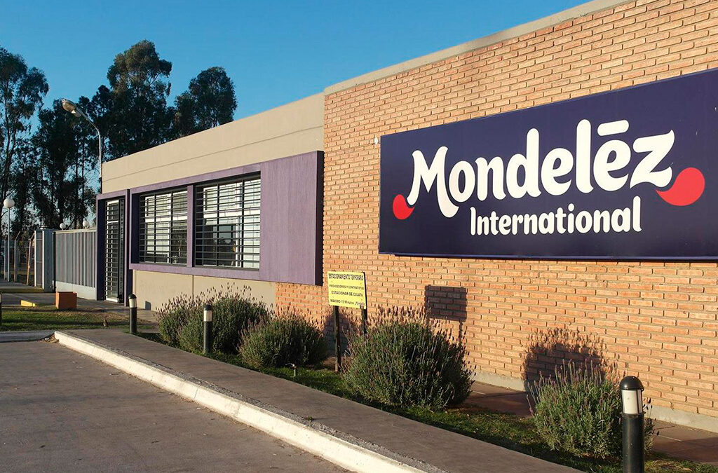 Denuncian que Mondelez se prepara para despedir a otros 300 contratados: «Esta es la quinta tanda de trabajadores que terminan en la calle»