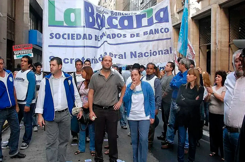 Bancarios lograron la reducción del Impuesto a las Ganancias en seis adicionales del salario