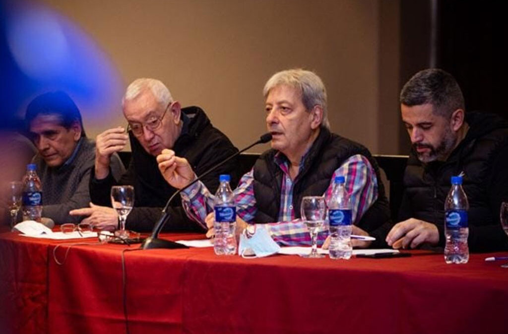 Furlán enfrenta dos jornadas decisivas para las paritarias de la UOM con las metalúrgicas y las siderúrgicas