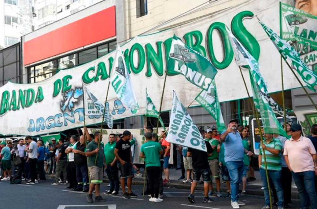 Para los gremios, los medios «criminalizan y estigmatizan» las protestas sindicales