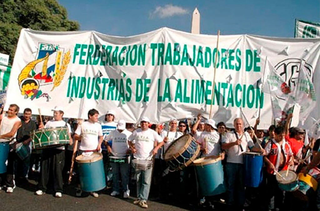 La FTIA reclama ante la patronal derechos y beneficios para las trabajadores